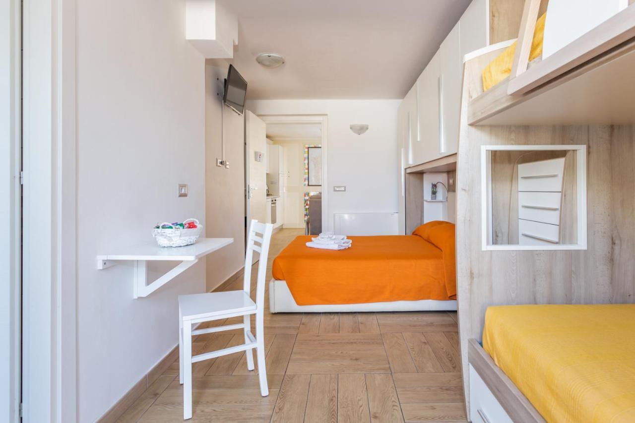 Oristano Camera Arancio Max 3Pers,Bagno,Uso Cucina Eksteriør billede